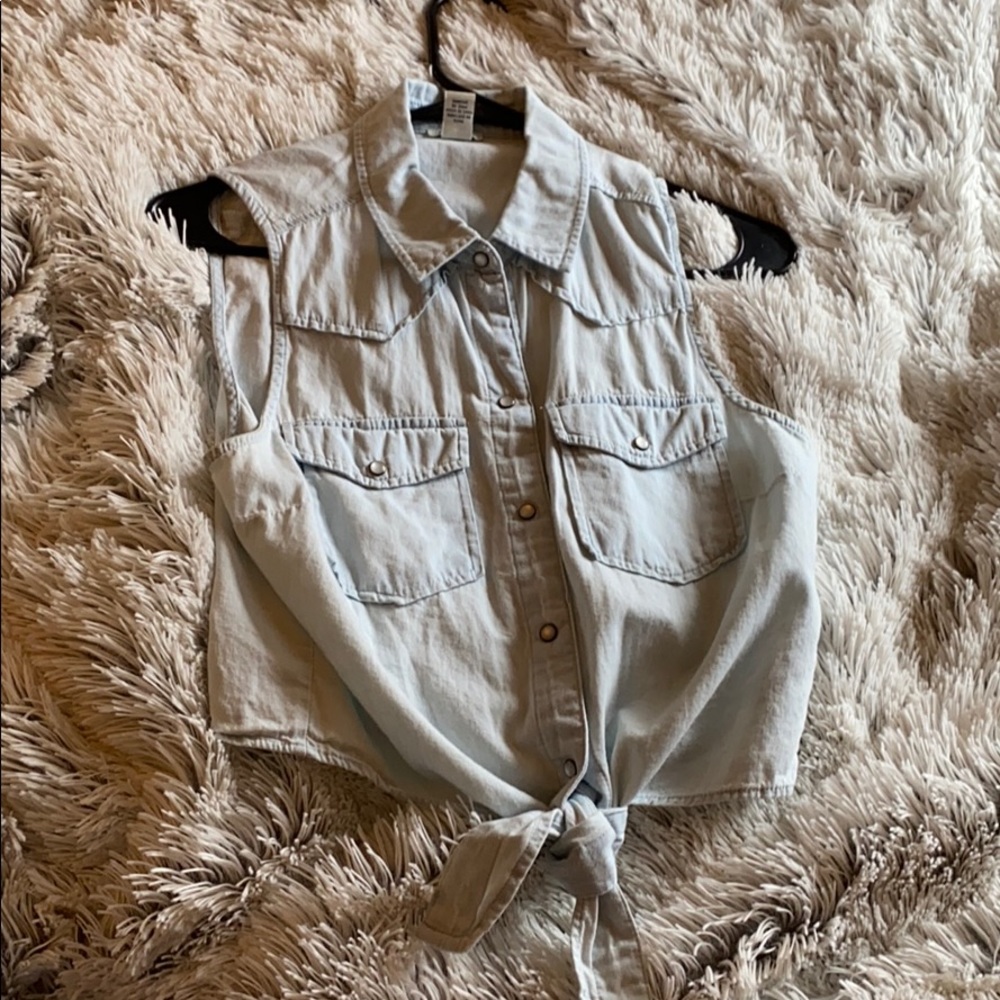 Forever 21 button down top